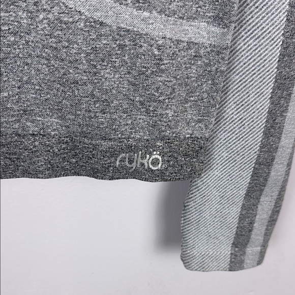 Ryka Gray Zip Up Fitted Sweater with Athletic Design Size XL - Picture 7 of 9